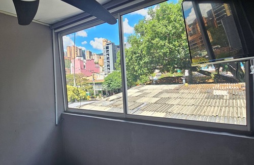 Zona Rosa Apartment | Duplex w Rooftop, Pool & 3 Jacuzzi, Maid, Security