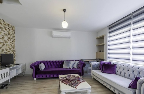 Altnkum Mahallesi Apartment | Duplex with Balcony 5 min to Konyaalti Beach