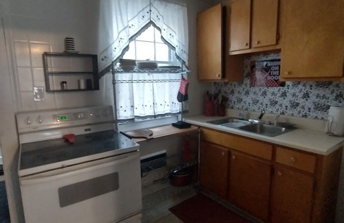 Kyle Cabin | DUPLEX.WITHIN A MILE OF THE HATFIELD MCCOY TRAILS