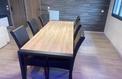 Fenay Apartment | Duplexe Fenay 15 min de dijon