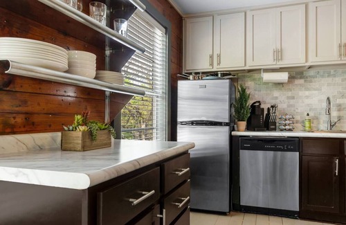 College Station Apartment | Durango: Steps from Texas A&M!