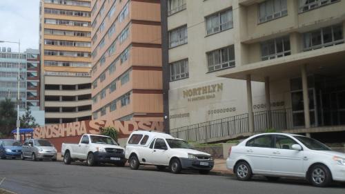 Durban Beachfront Apartment | Durban Accommodation 118 Summersands