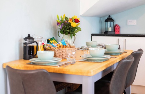 Durham House | Durham, 3 bedroom Cottage in village location near Durham city, pet friendly