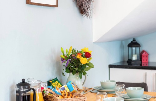 Durham House | Durham, 3 bedroom Cottage in village location near Durham city, pet friendly