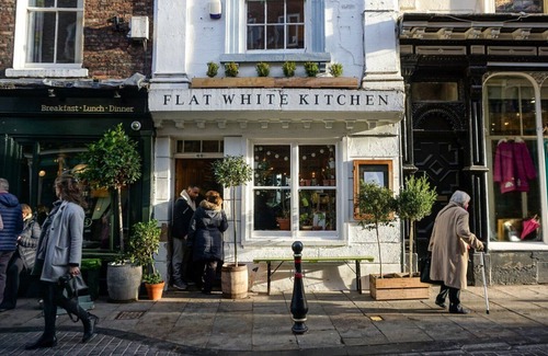 Durham House | Durham Retreat 15 minutes walk from Durham City center.