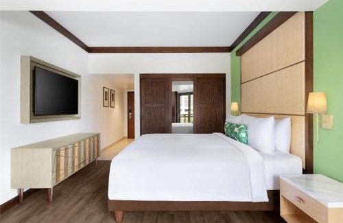 Tumon Resort | Dusit Beach Resort Guam