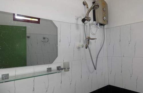 Trincomalee House | Dutch Bay Beach Cottages