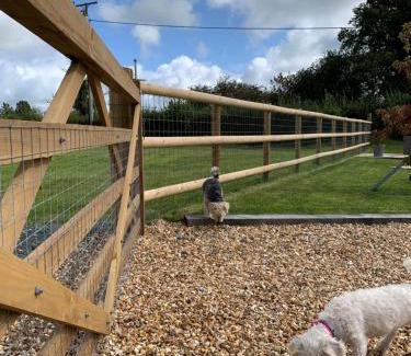 Holsworthy House | Dux Farm Retreat - 2 bed dog friendly cottage, near Bude
