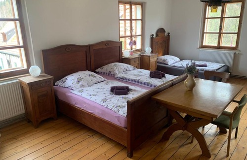 Salajna House | Dvorek na správném místě - Salajna 17