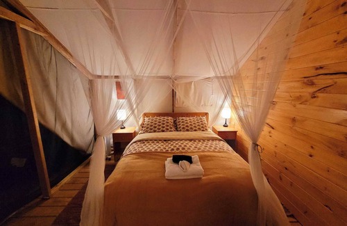 Dwight Hotel | Dwight Riverside Inn