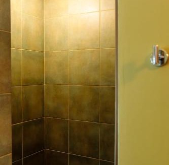 Old North End House | Dwntwn home, Prvt Rooftop and Soaking Tub!