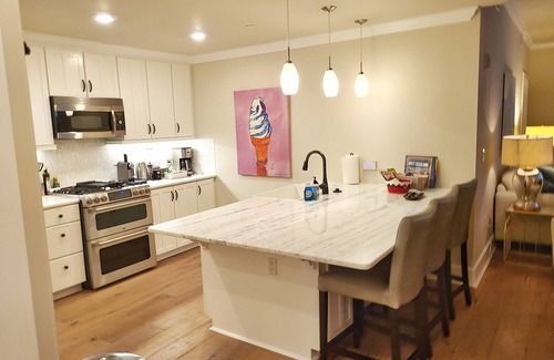Sandpoint Condo | DwnTwn WaterFront Luxe Boat Slip
