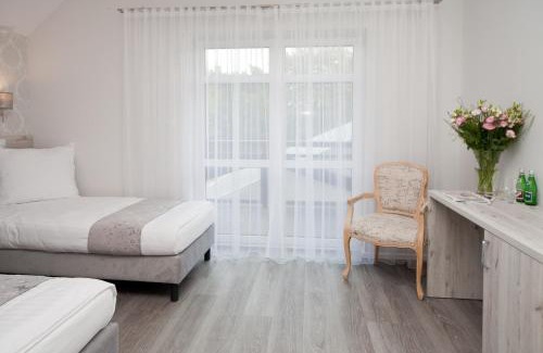 West Pomeranian Voivodeship Apartment | Dworek Bukowy Park