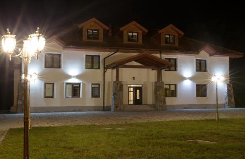 Danowskie House | Dworek Zyskowskiego