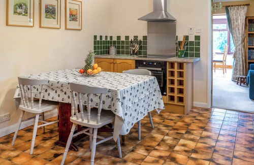 Clynderwen Cottage | Dyffryn Conin is more than just a place to stay.