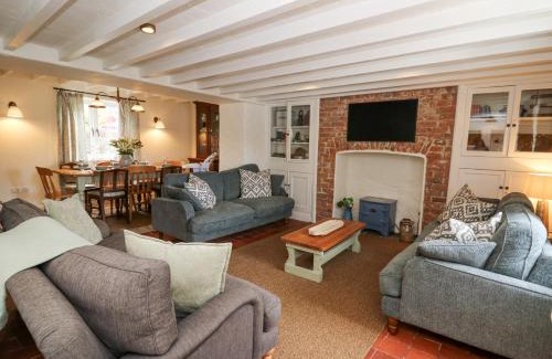 Aberporth House | Dyffryn Cottage