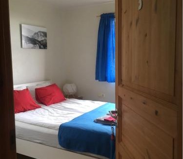 Hornafjörður Bed & Breakfast | Dynjandi Guesthouse