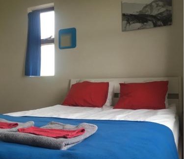 Hornafjörður Bed & Breakfast | Dynjandi Guesthouse