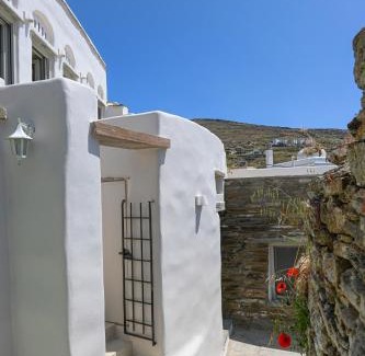 Arnados House | DYO Arnados View