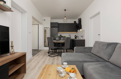 Ursus Apartment | Dzieci Warszawy 28 | Stylish Apartment | Parking