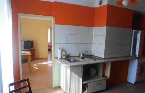 Biksti Hotel | Dzirnaviņas