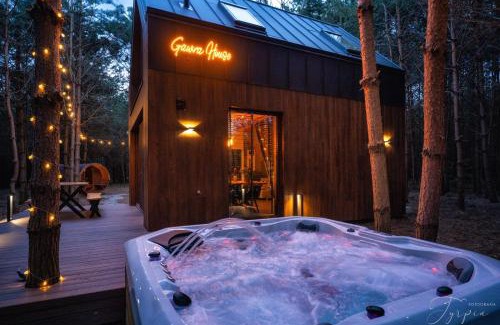 Czarna House | Dziupla House