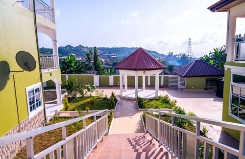 Akyinim Villa | E.A. Villa at Palm Lands TakoradinLuxury house overlooking the Atlantic ocean