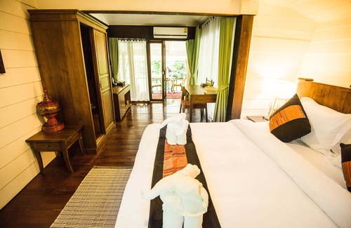 Su Thep Hotel | E-Outfitting Doikham Resort