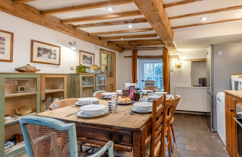 Foxley House | Eades Mill - Three Bedroom House, Sleeps 8