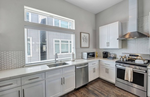 East Downtown Houston House | Eado Rooftop Yard Astros Stadium Downtown Houston