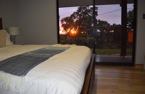 Naturaliste Bed & Breakfast | Eagle Bay House - Summer Room
