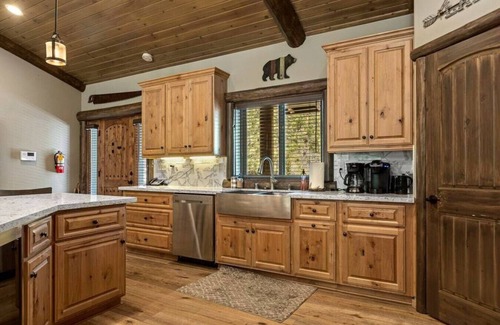 Eagle Mountain Estates House | Eagle Creek Lodge w/Spa