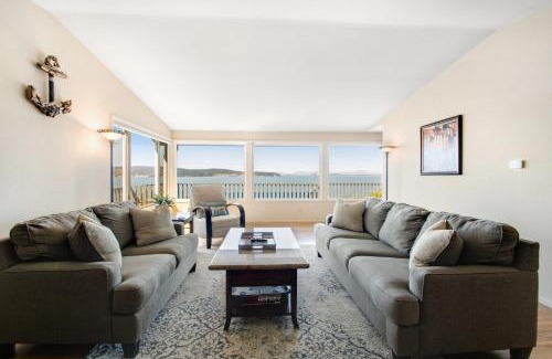 Camano Island House | Eagle Eye Retreat