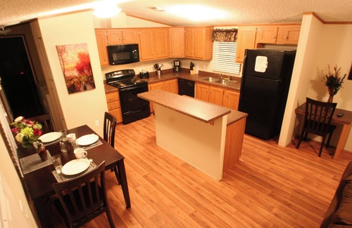 Dilley Cabin | Eagle Ford Village Suites Dilley