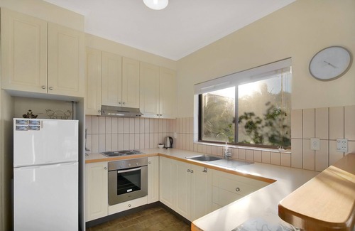 Eden Villa | Eagle Heights Panorama unit (Unit 6: Downstairs)