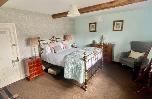 Eccleshall Bed & Breakfast | Eagle House - Award Winning B&B and Apartment