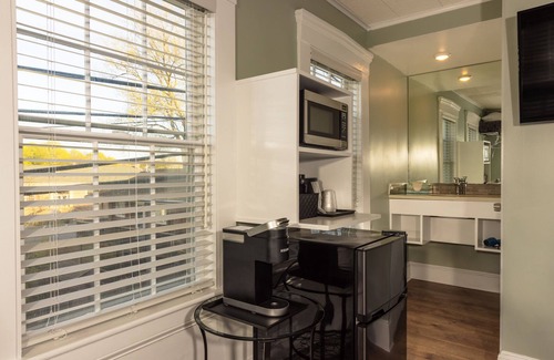 Rockport Hotel | Eagle House Motel