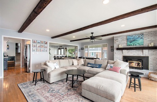 Edwardsburg House | Eagle Lake waterfront home!