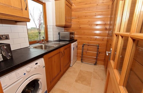 Timsgarry Cottage | EAGLE LODGE, pet friendly, luxury holiday cottage in Stornoway