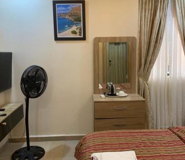 Benin City Hotel | Eagle Nest Apartment and Hotel
