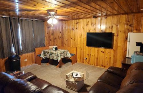 Eagle Nest Hotel | Eagle Nest Fly Shack & Lodge