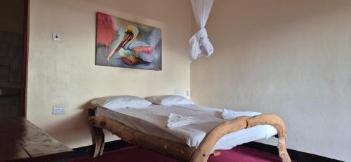Lake Natron Bed & Breakfast | Eagle Nest lake Natron Guest House