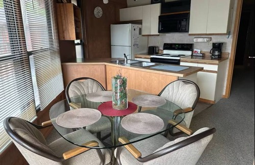 Eagle River House | Eagle River Pine Tree House - Charming 2-bedroom house - sleeps 6