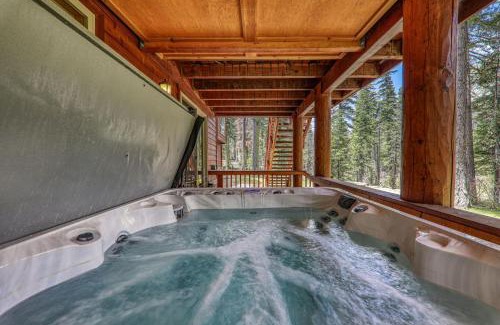 Tahoe Pines House | Eagle Rock By Tahoe Getaways - 4BR West Shore w Hot Tub & Close to Hiking!