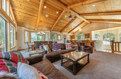 Tahoe Pines House | Eagle Rock By Tahoe Getaways - 4BR West Shore w Hot Tub & Close to Hiking!