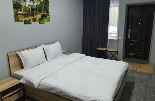 Uzbekistan Cabin | Eagle Rock Nature Stay