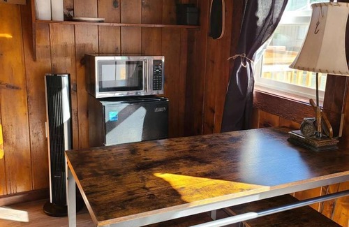 Naches House | Eagle Rock Resort - Cabins #2 or 3 - Two Bunk Beds