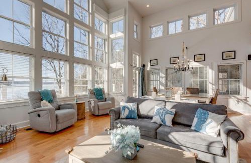 Waverly Ski Chalet | Eagle Roost Chalet- Modern Kentucky Lake Chalet