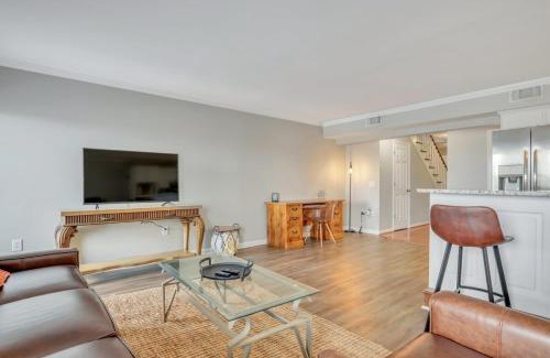 Statesboro Apartment | Eagle's Nest - Spacious Loft Downtown - Near GSU