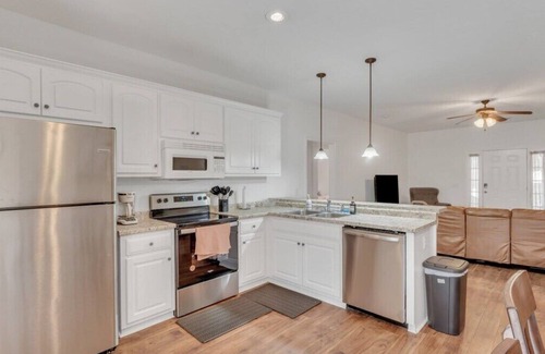 Statesboro Villa | Eagle's Retreat - Close to GSU & Paulson Stadium